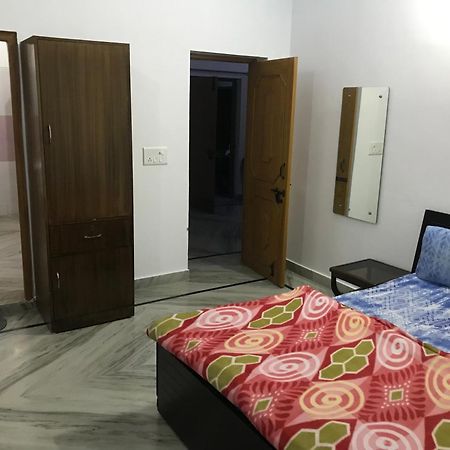 9Backpackers Hostel Dehradun Exterior photo