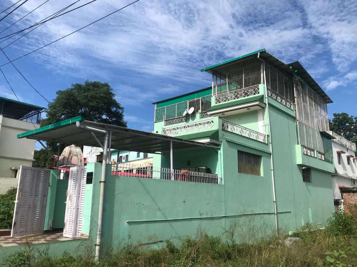 9Backpackers Hostel Dehradun Exterior photo
