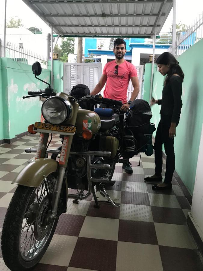 9Backpackers Hostel Dehradun Exterior photo