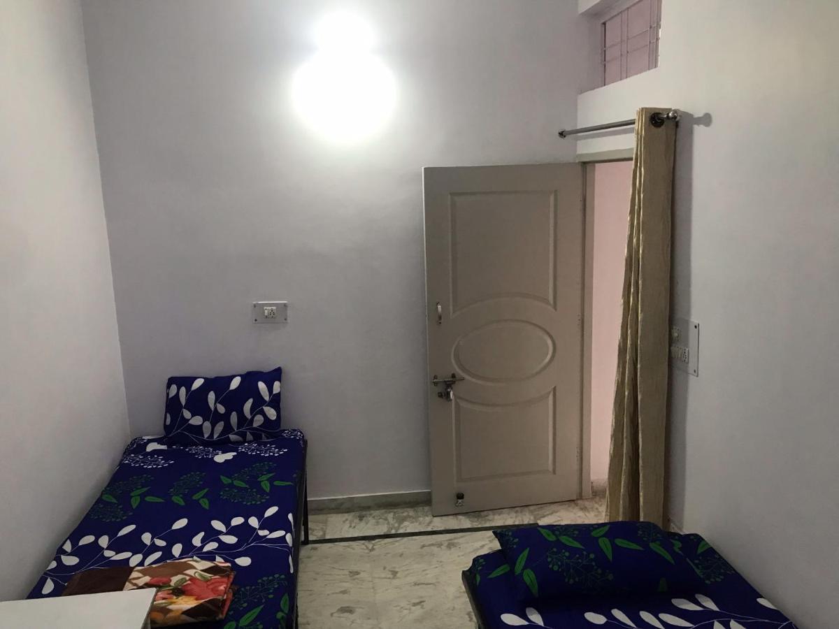 9Backpackers Hostel Dehradun Exterior photo
