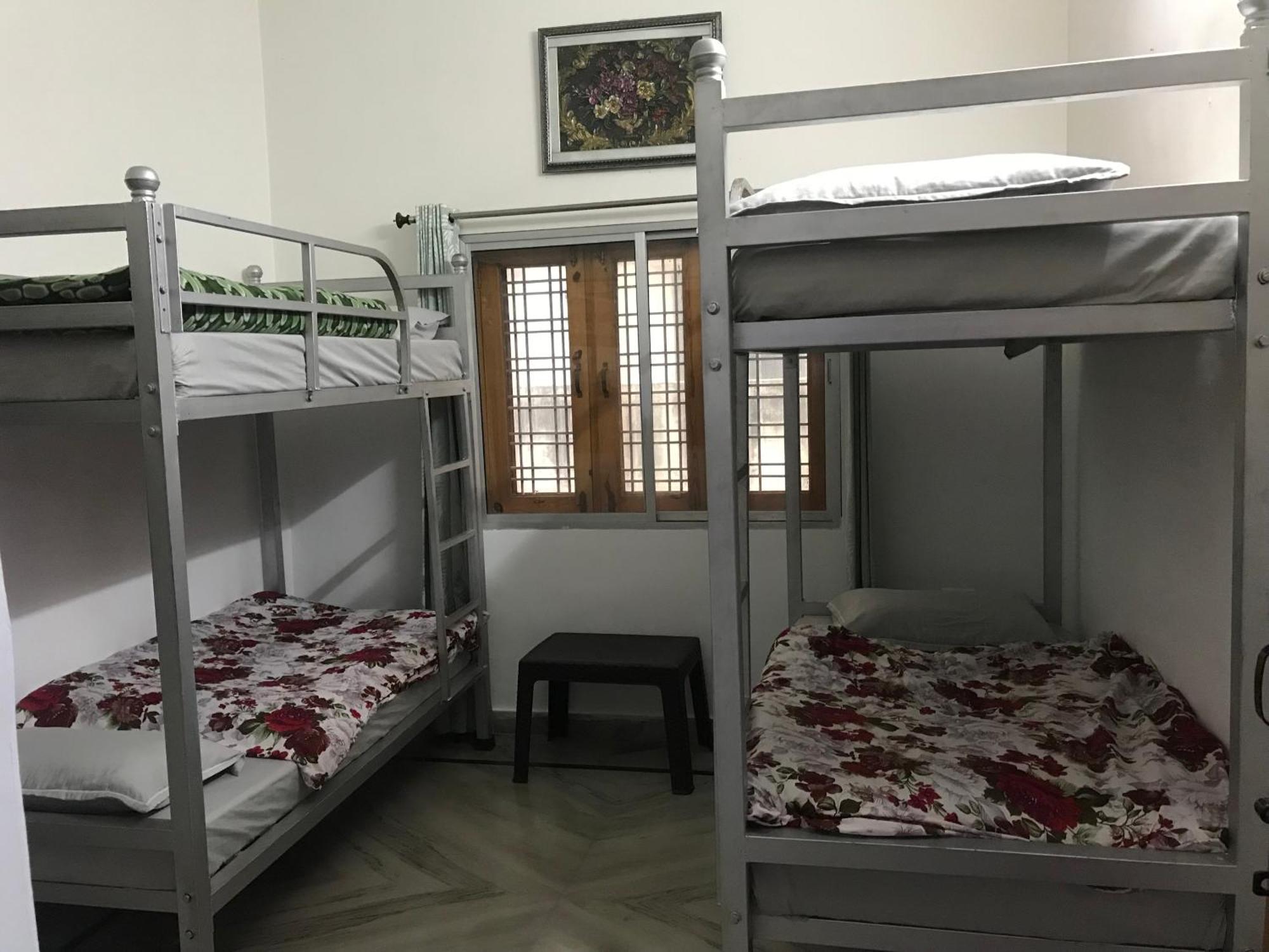 9Backpackers Hostel Dehradun Exterior photo